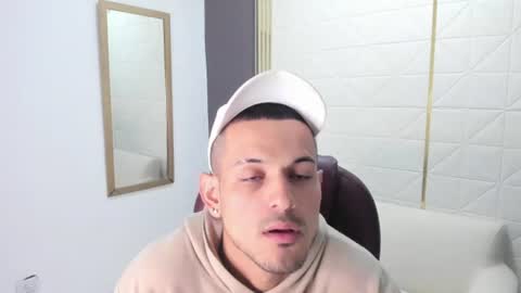 rachell_jacob online show from July 28, 2026, 10:43 am