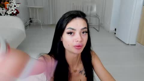 Snapshot of rachellravee chatting on May 23, 2026, 5:56 am Rachell online show from May 23, 2026, 5:56 am