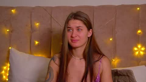 RachellSimpson online show from December 15, 2024, 7:53 pm