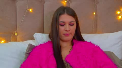 RachellSimpson online show from December 27, 2024, 1:22 am