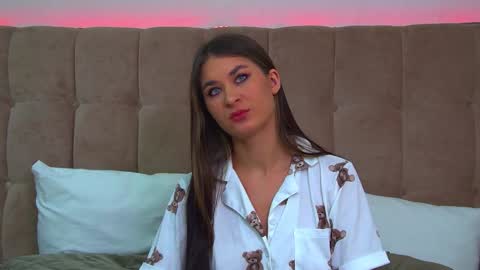 RachellSimpson online show from January 15, 2025, 7:12 pm