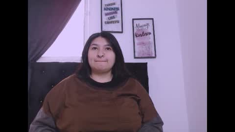 radiantgoddes online show from October 21, 2025, 1:01 pm