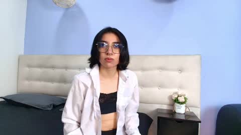 Snapshot of raechel_morgan chatting on May 12, 2026, 12:46 pm Reachel online show from May 12, 2026, 12:46 pm