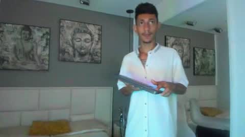 Snapshot of raf__koons chatting on July 14, 2026, 3:11 am Raf Koons online show from July 14, 2026, 3:11 am