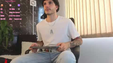 R A F A E L online show from April 28, 2026, 8:14 pm