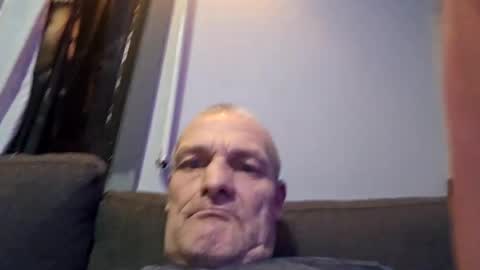 Snapshot of ragingzef69 chatting on August 3, 2026, 7:28 pm Bigthickdickinvic online show from August 3, 2026, 7:28 pm