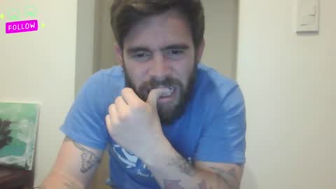 Snapshot of ragnor_vex chatting on December 10, 2024, 10:47 pm Ragnor vex online show from December 10, 2024, 10:47 pm