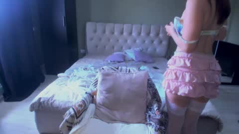 Sofie online show from May 24, 2026, 9:25 am