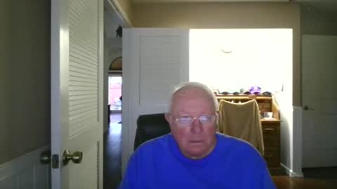 Snapshot of raiderman215 chatting on February 13, 2025, 8:13 pm raiderman215 online show from February 13, 2025, 8:13 pm