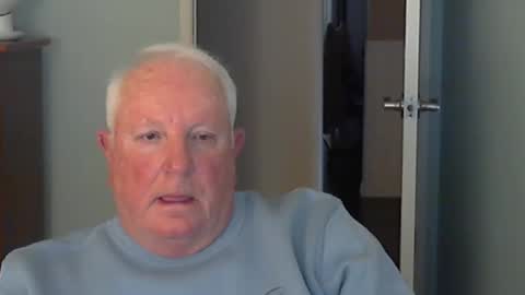 Snapshot of raiderman215 chatting on October 22, 2025, 6:29 pm raiderman215 online show from October 22, 2025, 6:29 pm