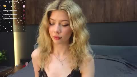 Lisa online show from February 21, 2025, 8:49 pm