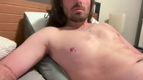 Snapshot of rainier1234 chatting on November 7, 2025, 4:23 am Alex online show from November 7, 2025, 4:23 am