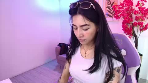Rainy  online show from July 28, 2026, 12:48 pm