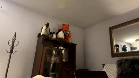 Snapshot of ramonaquinn chatting on December 4, 2025, 8:56 am RAMONA Q online show from December 4, 2025, 8:56 am