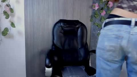 Ramona  online show from May 3, 2026, 2:12 pm