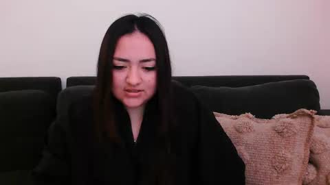 RanciaIne online show from April 7, 2026, 2:34 am