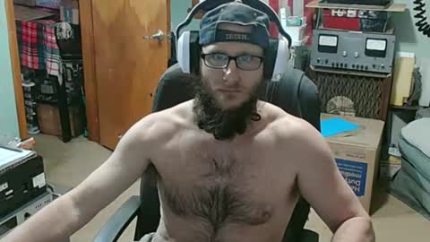 Randall online show from April 7, 2026, 10:09 pm