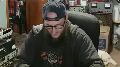 Snapshot of randalltotazz chatting on May 1, 2026, 8:35 pm Randall online show from May 1, 2026, 8:35 pm