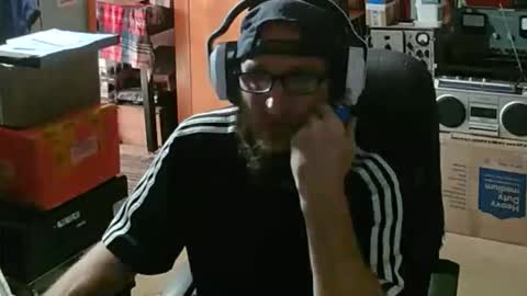 Snapshot of randalltotazz chatting on May 8, 2026, 8:58 pm Randall online show from May 8, 2026, 8:58 pm