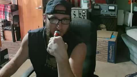 Snapshot of randalltotazz chatting on May 31, 2026, 8:32 pm Randall online show from May 31, 2026, 8:32 pm