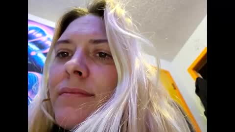 Randcandy77 online show from February 15, 2025, 4:23 pm