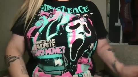 Randii online show from October 8, 2025, 11:57 pm