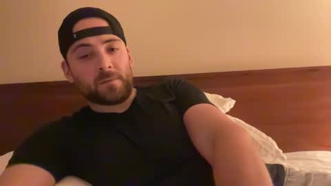 randomdude5950 online show from December 5, 2024, 4:53 am