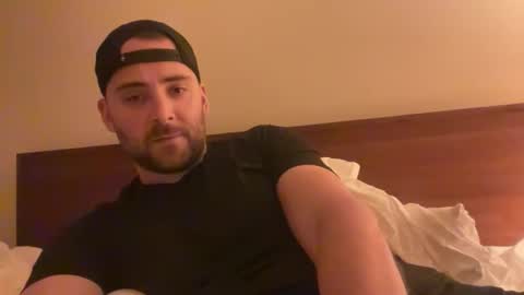 randomdude5950 online show from December 17, 2025, 3:45 am