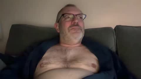 randyboyandy online show from November 1, 2025, 4:42 pm