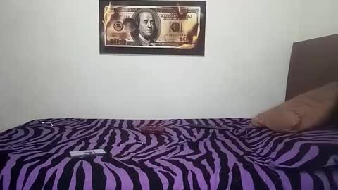 Rangel and Lola online show from May 2, 2026, 2:05 am