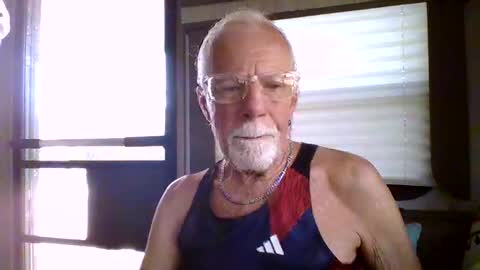Snapshot of ranger1001 chatting on April 24, 2026, 3:58 pm ranger1001 online show from April 24, 2026, 3:58 pm