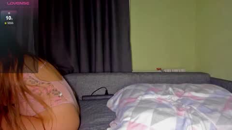 Im Kira  ntmu online show from February 27, 2025, 6:09 pm