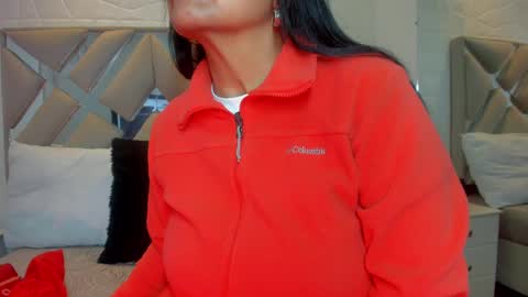 Snapshot of raquel_moore chatting on February 28, 2025, 9:36 am Raquel Moore online show from February 28, 2025, 9:36 am