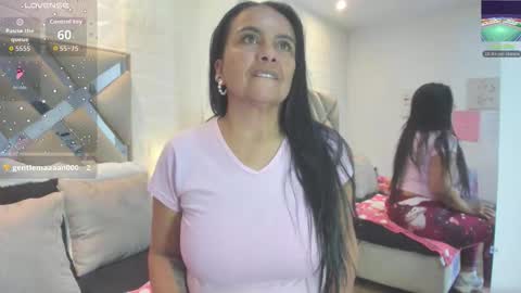 Snapshot of raquel_moore chatting on January 16, 2026, 3:05 pm Raquel Moore online show from January 16, 2026, 3:05 pm