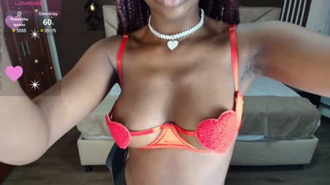 Raquel online show from January 15, 2025, 11:53 am