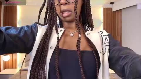 Raquel online show from April 17, 2026, 12:30 pm