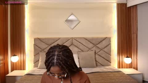 Raquel online show from May 2, 2026, 11:59 am