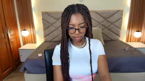 Raquel online show from May 16, 2026, 12:15 pm