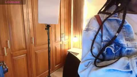 Raquel online show from June 24, 2026, 12:04 pm