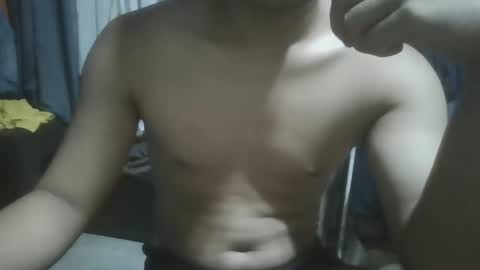 Snapshot of rarango0504 chatting on April 5, 2026, 3:53 pm rarango0504 online show from April 5, 2026, 3:53 pm