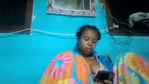 rasoelysca online show from December 19, 2025, 3:24 am
