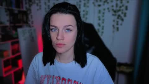 Snapshot of raspberry__girl chatting on September 28, 2025, 9:31 pm Rita My schedule for this week Thursday-Monday online show from September 28, 2025, 9:31 pm