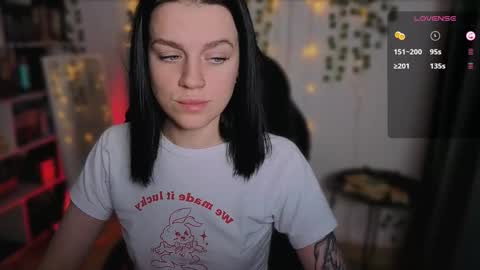 Snapshot of raspberry__girl chatting on October 4, 2025, 6:50 pm Rita My schedule for this week Thursday-Monday online show from October 4, 2025, 6:50 pm