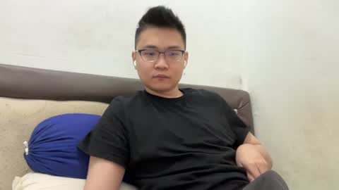 randomnaut online show from January 13, 2025, 8:04 pm