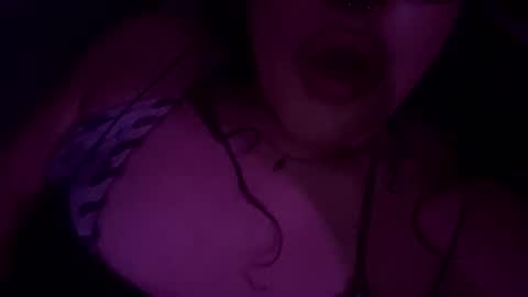 Snapshot of rattlesnakebitch chatting on June 7, 2026, 5:33 am Rattlesnake Bitch 666 online show from June 7, 2026, 5:33 am
