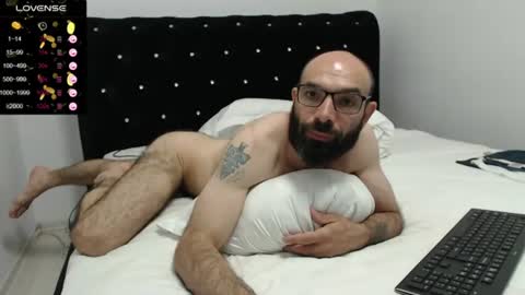 RaulWildBoy27 online show from June 10, 2026, 3:11 pm