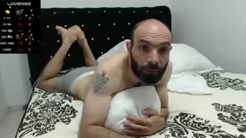 RaulWildBoy27 online show from June 18, 2026, 12:42 pm