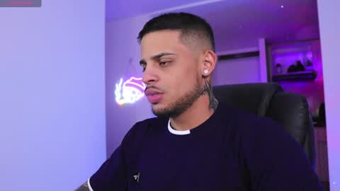 Snapshot of rausch77 chatting on December 4, 2024, 3:37 am rausch77 online show from December 4, 2024, 3:37 am