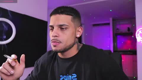 Snapshot of rausch77 chatting on January 27, 2025, 10:27 am rausch77 online show from January 27, 2025, 10:27 am