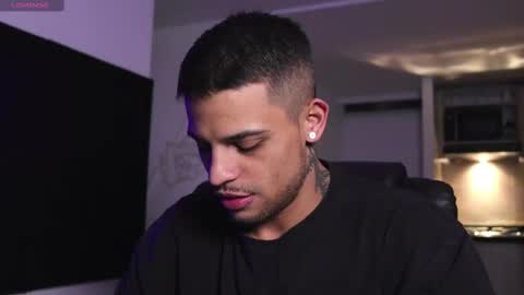 Snapshot of rausch77 chatting on February 22, 2025, 6:39 am rausch77 online show from February 22, 2025, 6:39 am